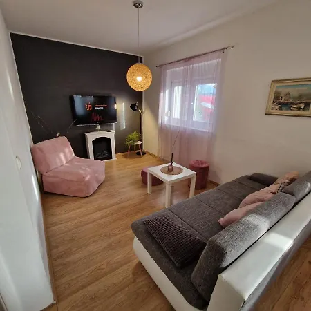 Dome Biograd Na Moru