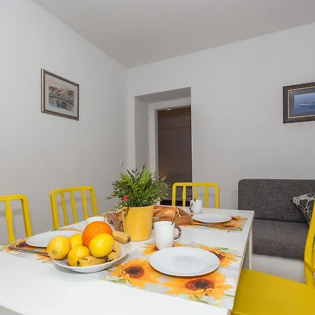 Dome 비오그라드나모루